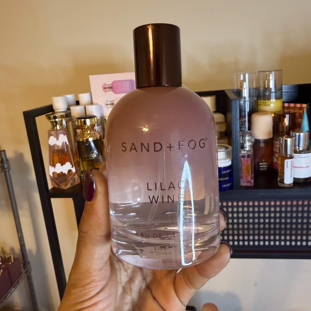 Sand and Fog Eau De Toilette Lilac Wine